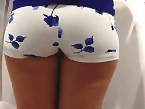 Engaging ass in lovely hot shorts Picture 1