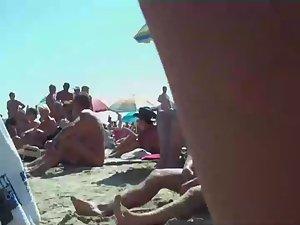 Closeups from the nudist beach Picture 7