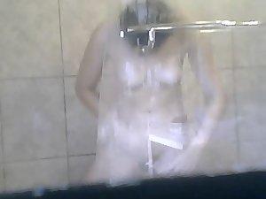 Window peeper saw her shower Picture 6