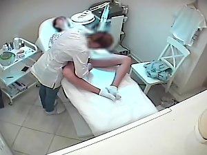 Hidden camera spying on girl getting wax job Picture 6