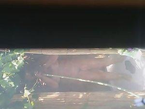 Mature woman spied during a shower Picture 4