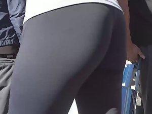 Milf with big saggy ass in black tights Picture 1