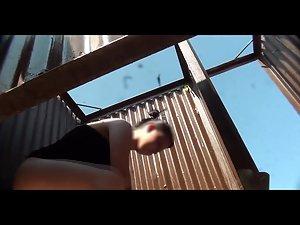 Chubby chick peeped in the beach cabin Picture 6