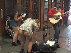 Upskirt after dancing next to a street musician Picture 3