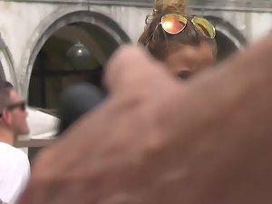 Hot creep shot of a beautiful blonde Picture 4