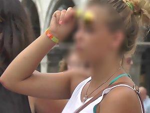 Hot creep shot of a beautiful blonde