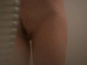 A glimpse of an amazingly nice pussy