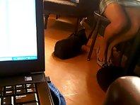 Sexy girl in the coffee shop Picture 3