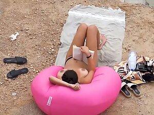 Big topless boobs of beach girl reading a book Picture 6