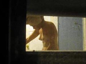 Window peep on her nude body right after shower Picture 6