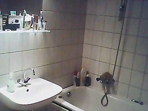 Sweet naked daughter in the bathroom Picture 2