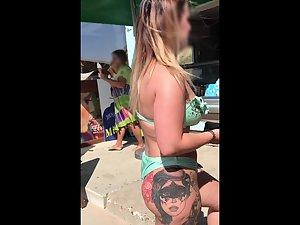 Phat ass with big face tattoo on the cheek Picture 5