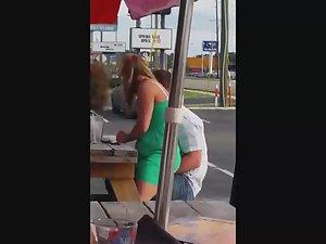 Naive couple trying sex in coffee bar Picture 6