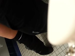 Teeny slut fucked in the public toilet Picture 7