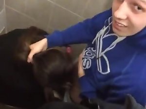Blowjob busted in the school toilet