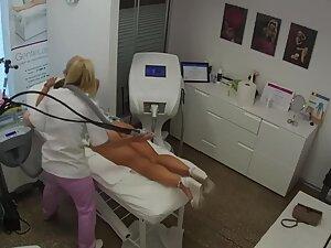 Spying on trophy wife during laser hair removal treatment Picture 6