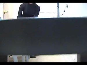 Sexy punk girl spied as she dresses up Picture 8