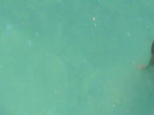 Horny couple in the water got caught Picture 5