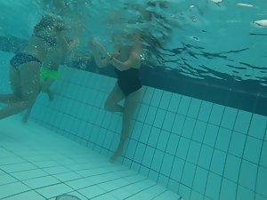 Big young boobs shaking while she swims Picture 4
