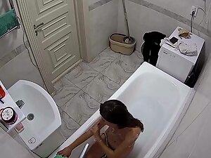Spying on friend's girlfriend shaving in shower Picture 2