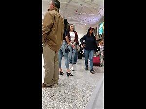 Checking out sexy asian girl when older man moves Picture 6