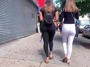 Two sexy girls with different kind of sex appeal Picture 3