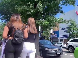 Two sexy girls with different kind of sex appeal Picture 6