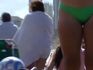 Voyeur zooms in on wet cameltoe Picture 5