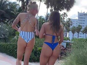 Voyeur gets busted by sexy friends in bikinis