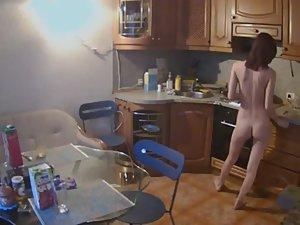 Naked breakfast in a rented apartment Picture 6
