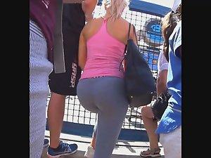 That hot bubble butt called on me Picture 6