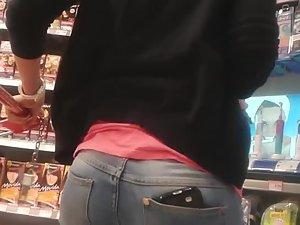 That phone is tucked in a good place Picture 8