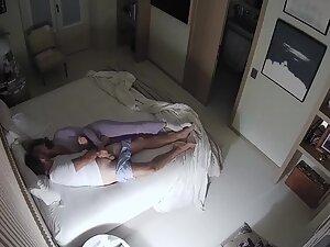 Spying on married couple having sex before bedtime Picture 1