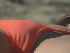 Shaved pussy cameltoe in bikini Picture 4