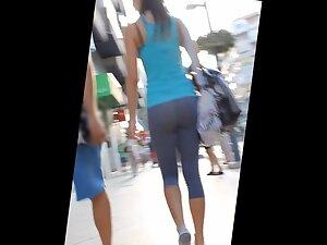 Small but bubbly ass cheeks look perfect in leggings Picture 2