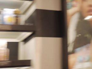 Petite black girl looks sexy and expensive Picture 1