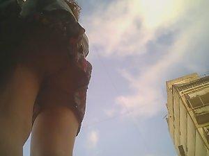 Upskirt of redhead schoolgirl Picture 6