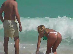 It's not baywatch Picture 5