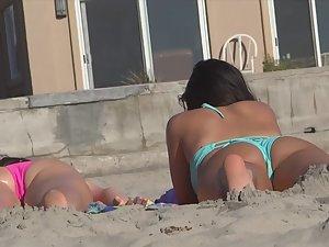 Inspection of two web bubble butts in bikini Picture 4