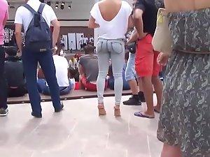 Ass we'd all love to hate or fuck Picture 8