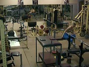 Naked lady spied exercising in a gym Picture 4