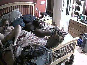Spying on thick girl using a dildo in her bed Picture 4