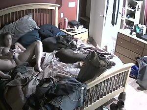 Spying on thick girl using a dildo in her bed Picture 6