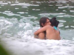 Voyeur caught young couple having sex in the water Picture 3