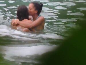 Voyeur caught young couple having sex in the water Picture 4