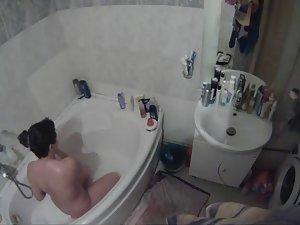 Spying on sister enjoying a bubble bath Picture 4