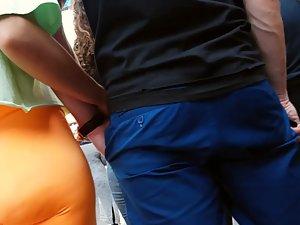 Obsession about ass in orange shorts Picture 1