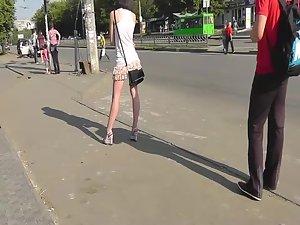 Attractive lady waiting for the bus Picture 2