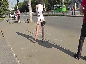 Attractive lady waiting for the bus Picture 3
