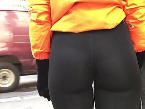 Coming closer to see her ass and thong in tights Picture 3